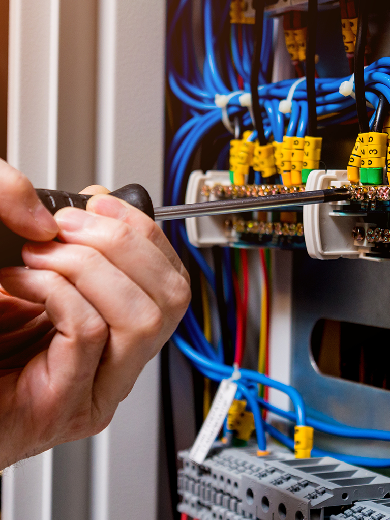 Elektriker Paul For All Handwerker in Neumarkt und Nürnberg Der Elektriker ganz in Ihrer Nähe, Nürnberg, Neumarkt, Erlangen