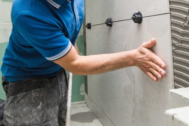 Den passenden und richtigen Fliesenleger finden.