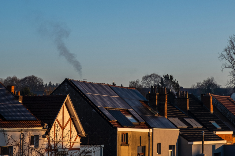 Ihre Photovoltaikanlage auf Ihrem Dach. Paul For All in Nürnberg und Neumarkt